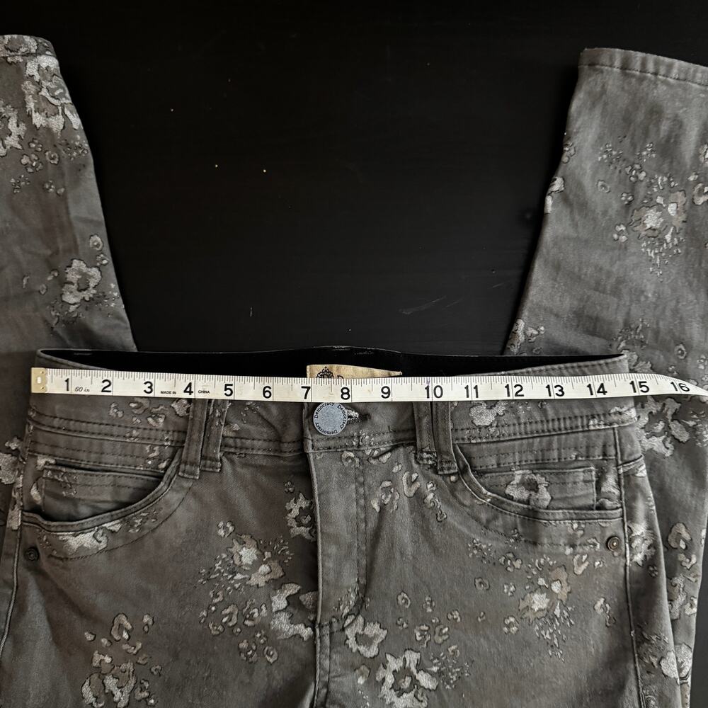 Democracy Women's Straight Leg Jeans - Olive Floral - Picture 4 of 8
